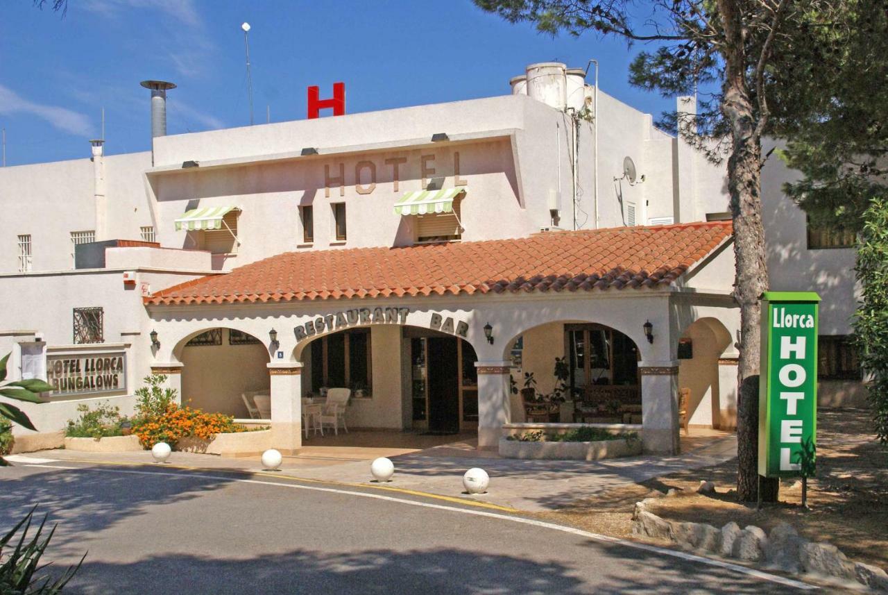 Apartamentos Llorca Platja de l'Almadrava Exterior photo