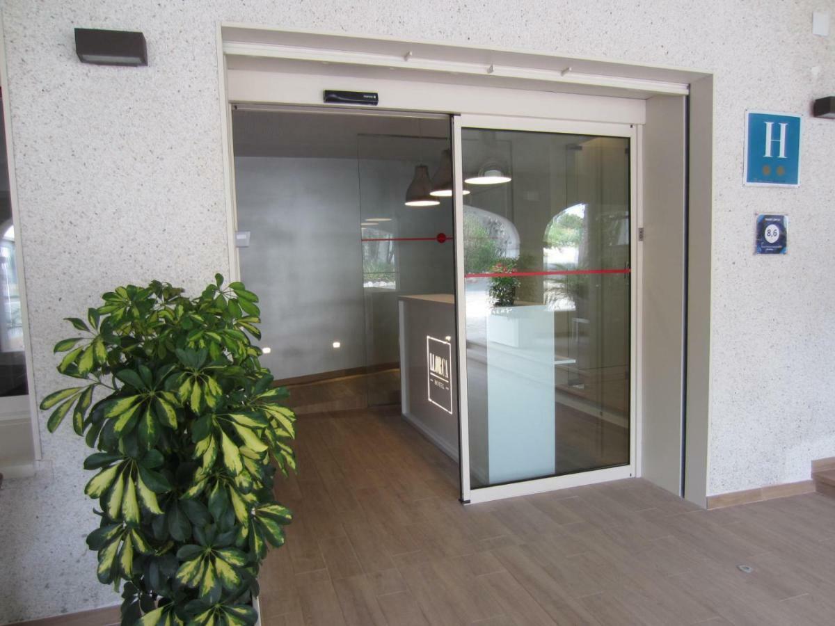 Apartamentos Llorca Platja de l'Almadrava Exterior photo